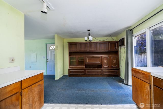 7914 6th Avenue SE, Lacey, WA 98503
