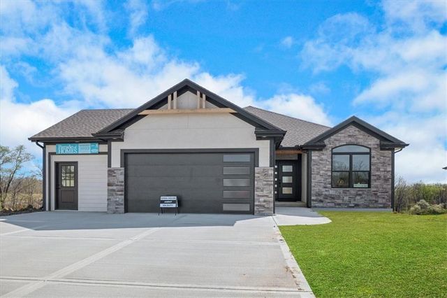 2305 Arbor Lane, Excelsior Springs, MO 64024