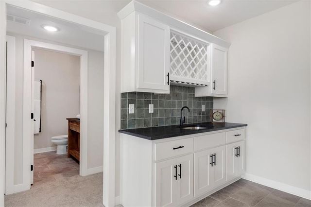 2305 Arbor Lane, Excelsior Springs, MO 64024