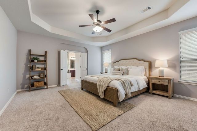 311 Covington Lane, Ovilla, TX 75154