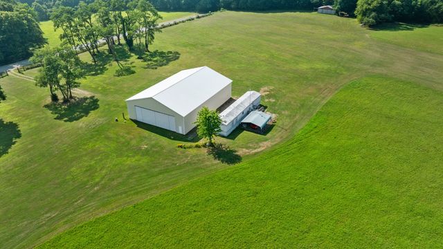 15287 AIRPORT Road, Linesville, PA 16424