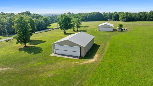 15287 AIRPORT Road, Linesville, PA 16424