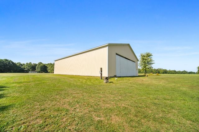 15287 AIRPORT Road, Linesville, PA 16424