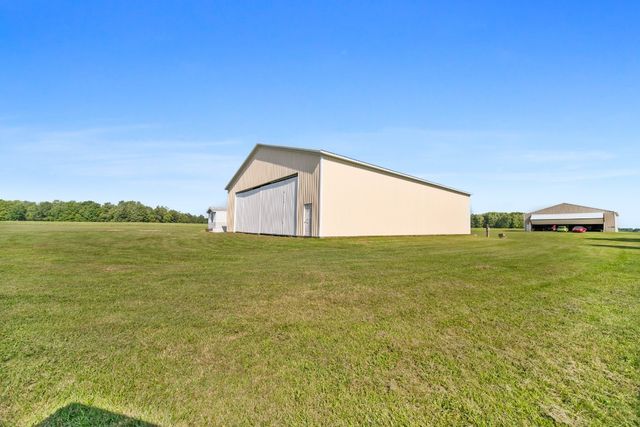 15287 AIRPORT Road, Linesville, PA 16424