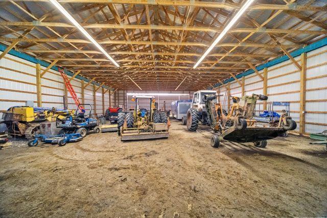 15287 AIRPORT Road, Linesville, PA 16424