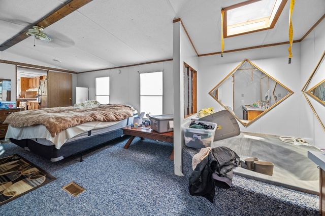 15287 AIRPORT Road, Linesville, PA 16424