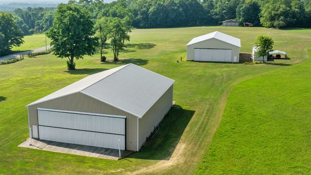 15287 AIRPORT Road, Linesville, PA 16424