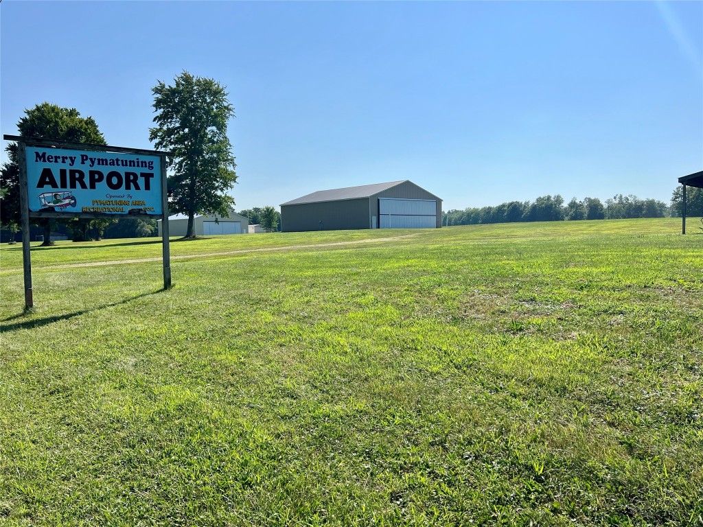 15287 AIRPORT Road, Linesville, PA 16424