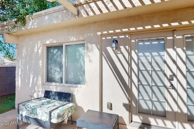 8757 E MONTEROSA Avenue, Scottsdale, AZ 85251