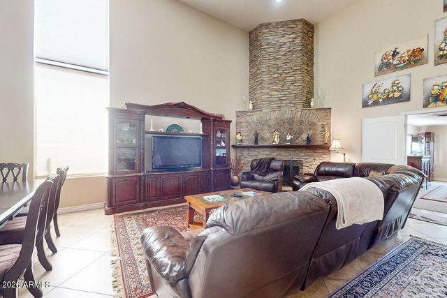 8757 E MONTEROSA Avenue, Scottsdale, AZ 85251