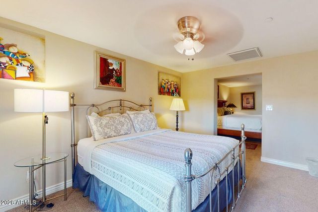 8757 E MONTEROSA Avenue, Scottsdale, AZ 85251