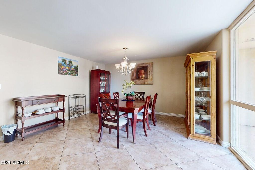 8757 E MONTEROSA Avenue, Scottsdale, AZ 85251