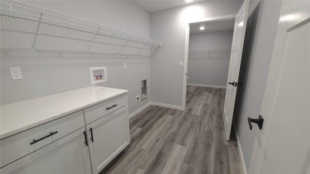 1411 13th Avenue, Belle Plaine, IA 52208