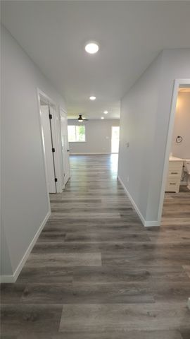 1411 13th Avenue, Belle Plaine, IA 52208