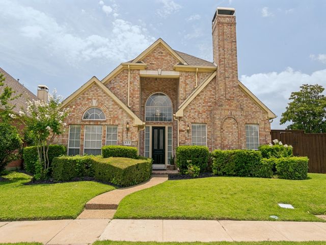 434 Waterside Drive, Irving, TX 75063