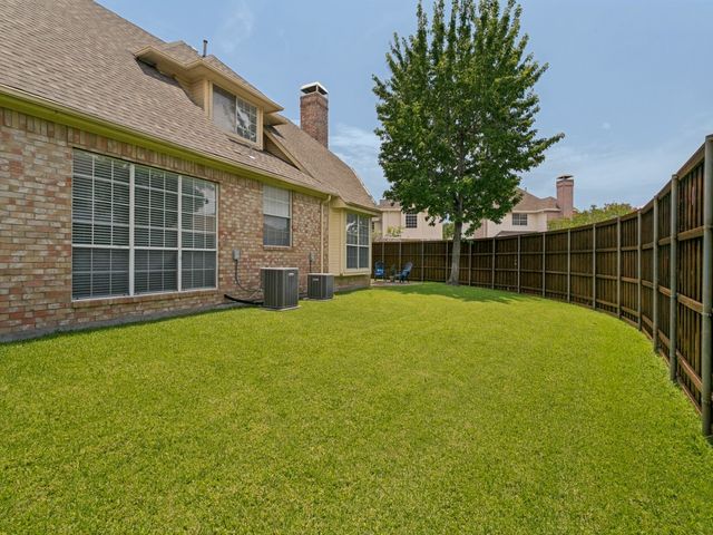 434 Waterside Drive, Irving, TX 75063
