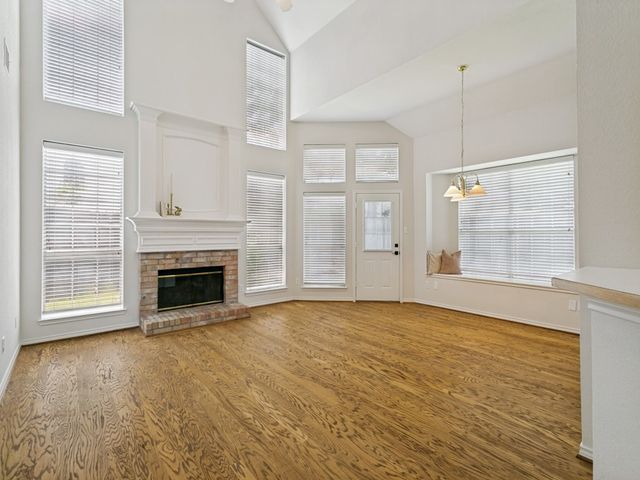 434 Waterside Drive, Irving, TX 75063