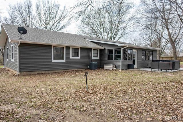 120 Willow Lane, Eolia, MO 63344