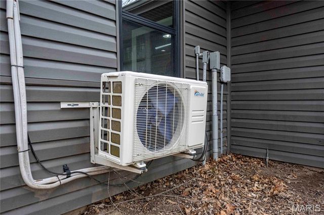 120 Willow Lane, Eolia, MO 63344