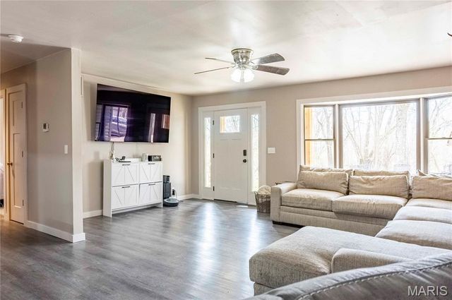 120 Willow Lane, Eolia, MO 63344