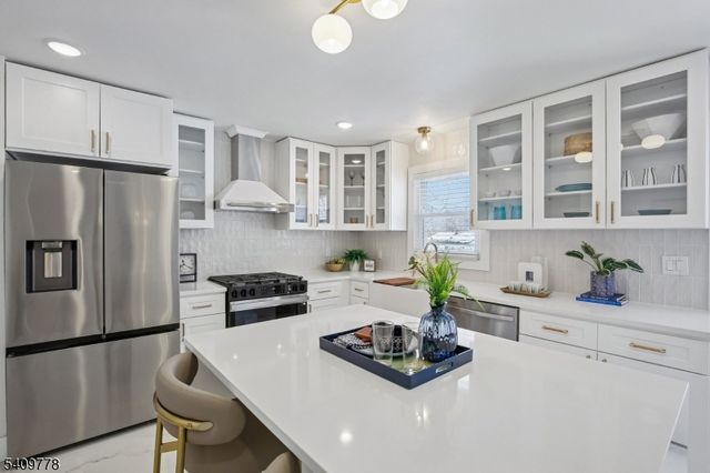 91 Warren Rd, West Orange Twp., NJ 07052