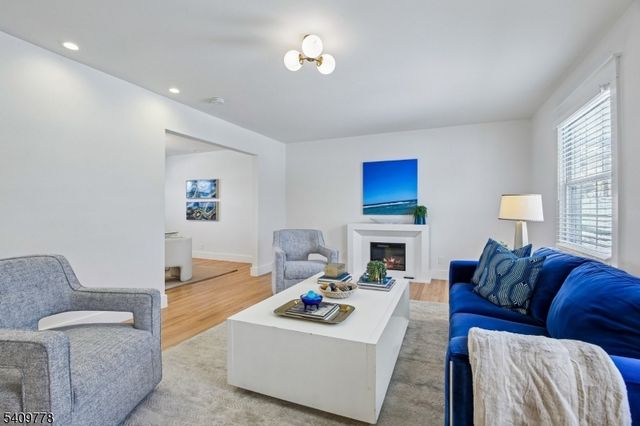 91 Warren Rd, West Orange Twp., NJ 07052