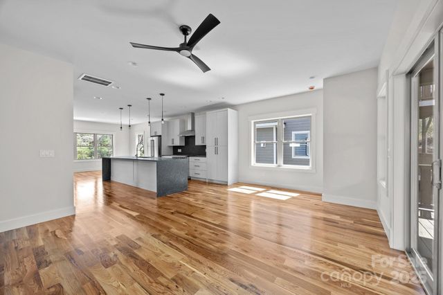 91 Glendale Avenue, Asheville, NC 28803