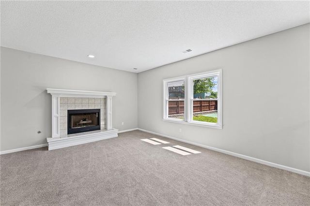 22003 W 47th Terrace, Shawnee, KS 66226