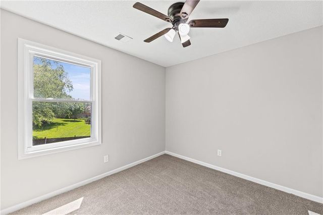 22003 W 47th Terrace, Shawnee, KS 66226