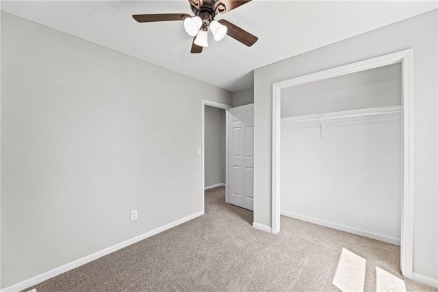 22003 W 47th Terrace, Shawnee, KS 66226