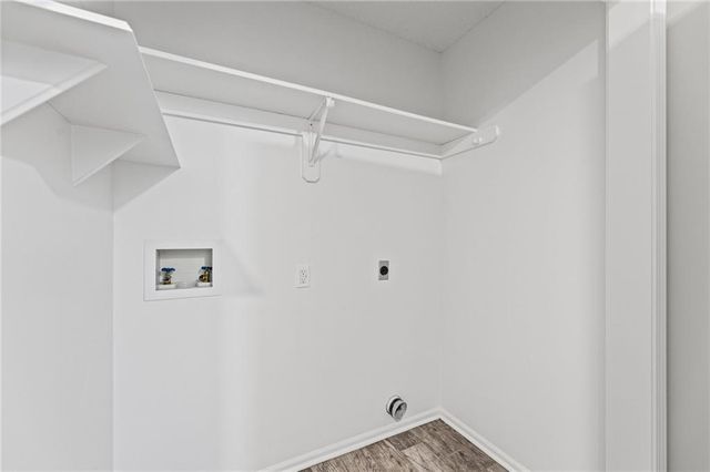 22003 W 47th Terrace, Shawnee, KS 66226