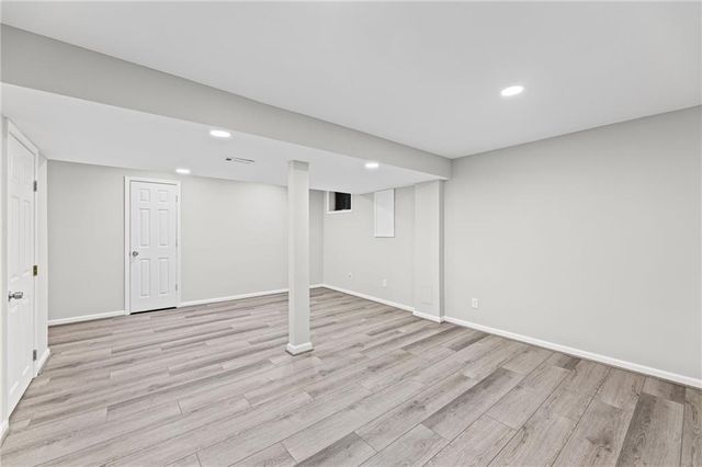 22003 W 47th Terrace, Shawnee, KS 66226