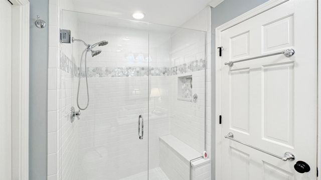 2960 CANE CREEK DR, Germantown, TN 38138