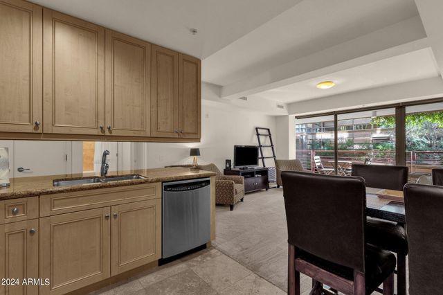 7131 E RANCHO VISTA Drive 2003, Scottsdale, AZ 85251