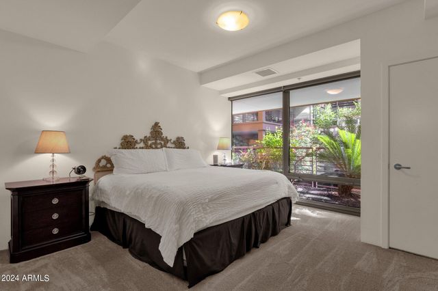7131 E RANCHO VISTA Drive 2003, Scottsdale, AZ 85251