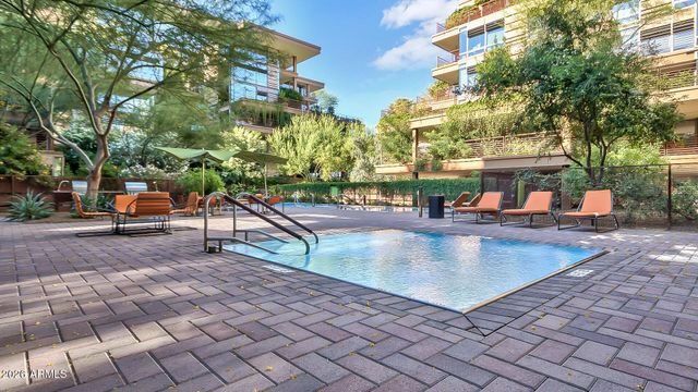 7131 E RANCHO VISTA Drive 2003, Scottsdale, AZ 85251