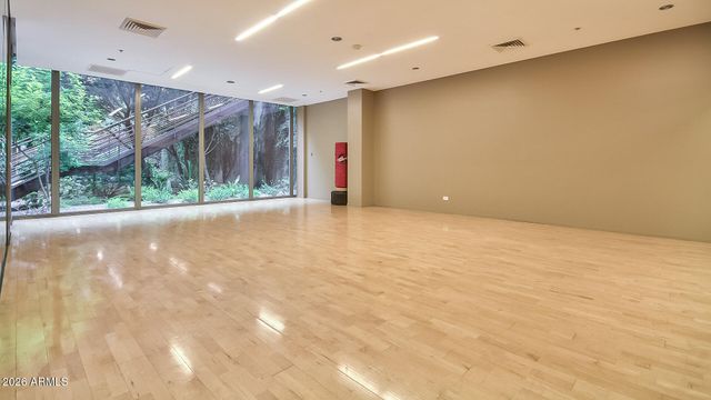 7131 E RANCHO VISTA Drive 2003, Scottsdale, AZ 85251
