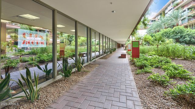 7131 E RANCHO VISTA Drive 2003, Scottsdale, AZ 85251