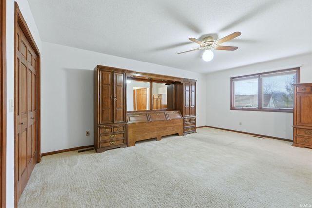 12124 Wellingham Court, Fort Wayne, IN 46845