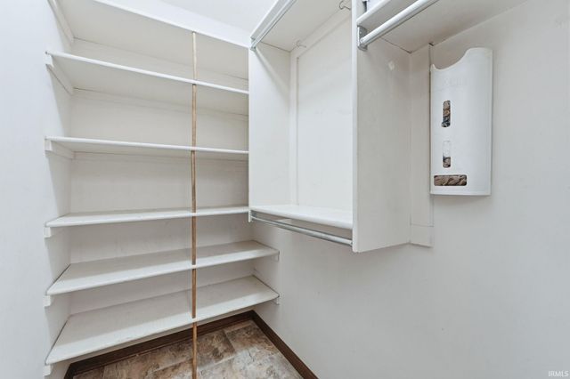 12124 Wellingham Court, Fort Wayne, IN 46845