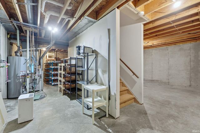 12124 Wellingham Court, Fort Wayne, IN 46845