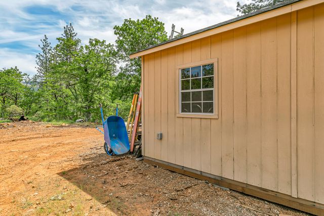 5551 OR-227, Trail, OR 97541