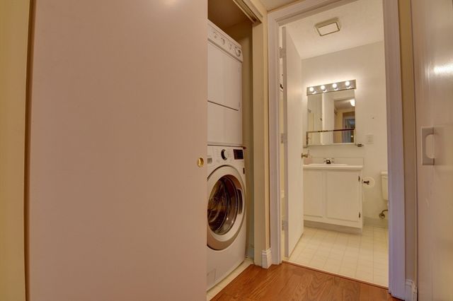 15 Bower Rd A11, Quincy, MA 02169