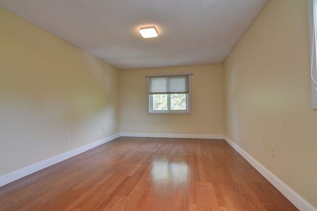 15 Bower Rd A11, Quincy, MA 02169