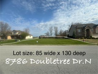 8786 Doubletree Drive N, Crown Point, IN 46307