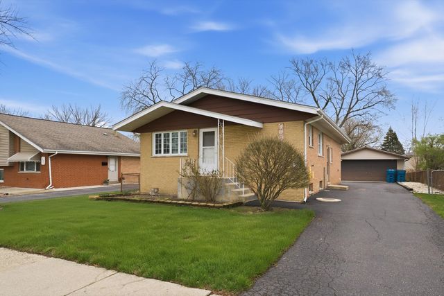 14325 Tripp Avenue, Midlothian, IL 60445