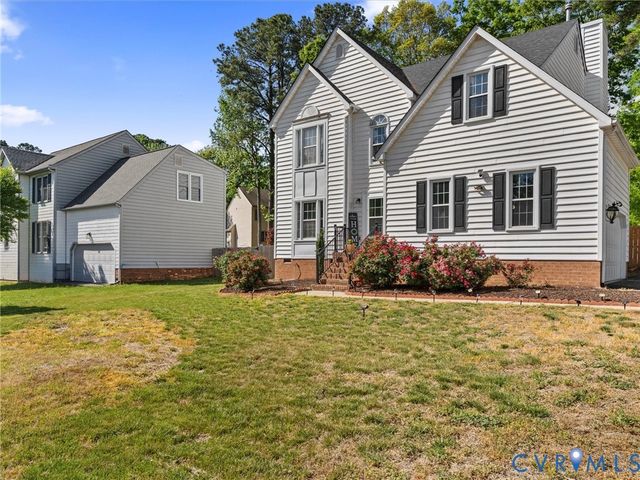 9512 Craigs Mill Dr, Glen Allen, VA 23060