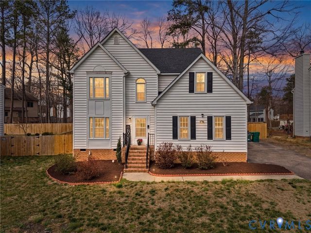 9512 Craigs Mill Dr, Glen Allen, VA 23060