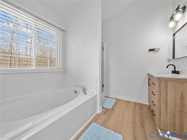 9512 Craigs Mill Dr, Glen Allen, VA 23060