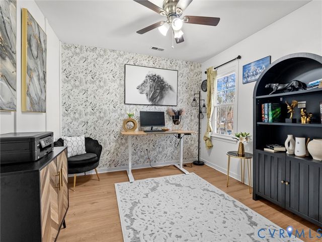 9512 Craigs Mill Dr, Glen Allen, VA 23060